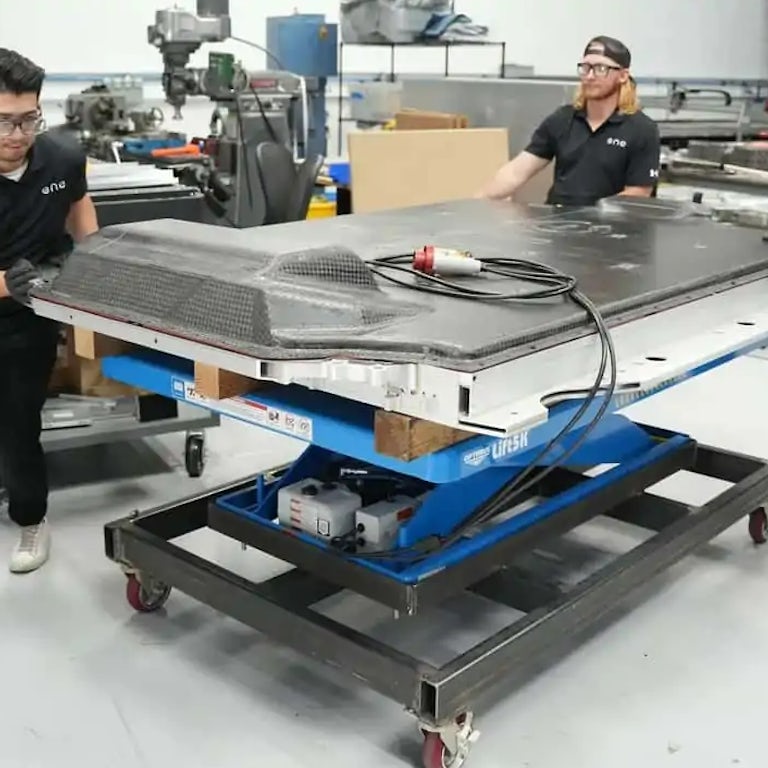 ONE team moving a Aries II battery pack