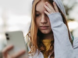 Femme avec FOMO