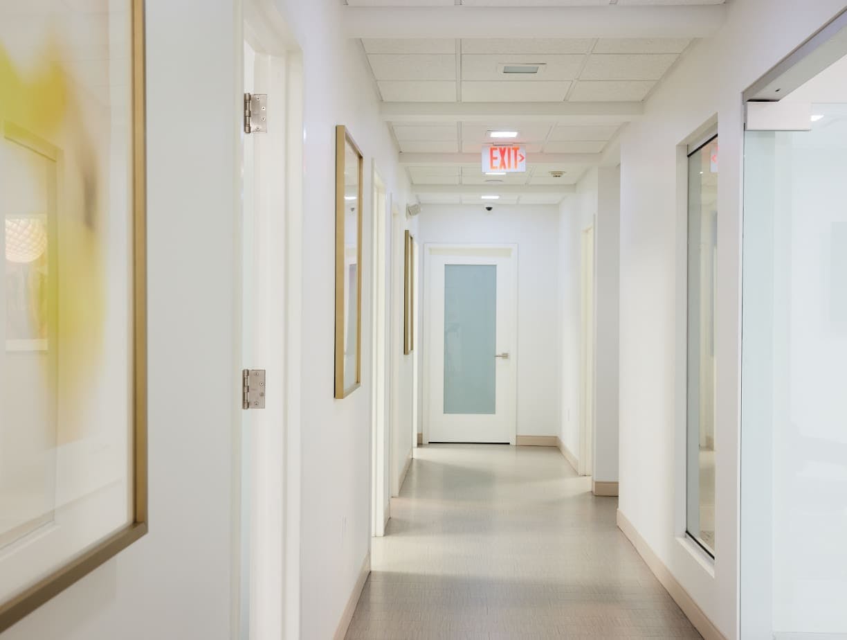Hallway of Parakh Plastic Surgery