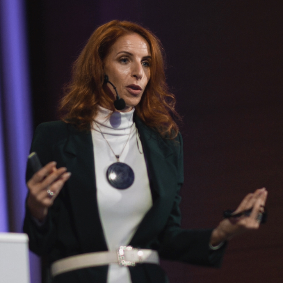 Iza Sia Login thought leadership: conscious leadership keynote 