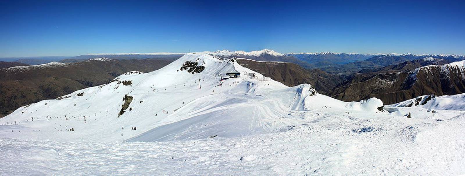 ski season in queenstown at night