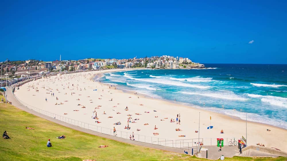 sydney attractions bondi beach