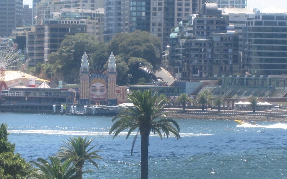 luna park sydney