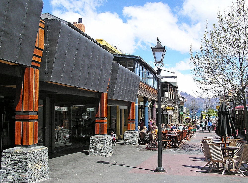 8 of the Best Queenstown Restaurants