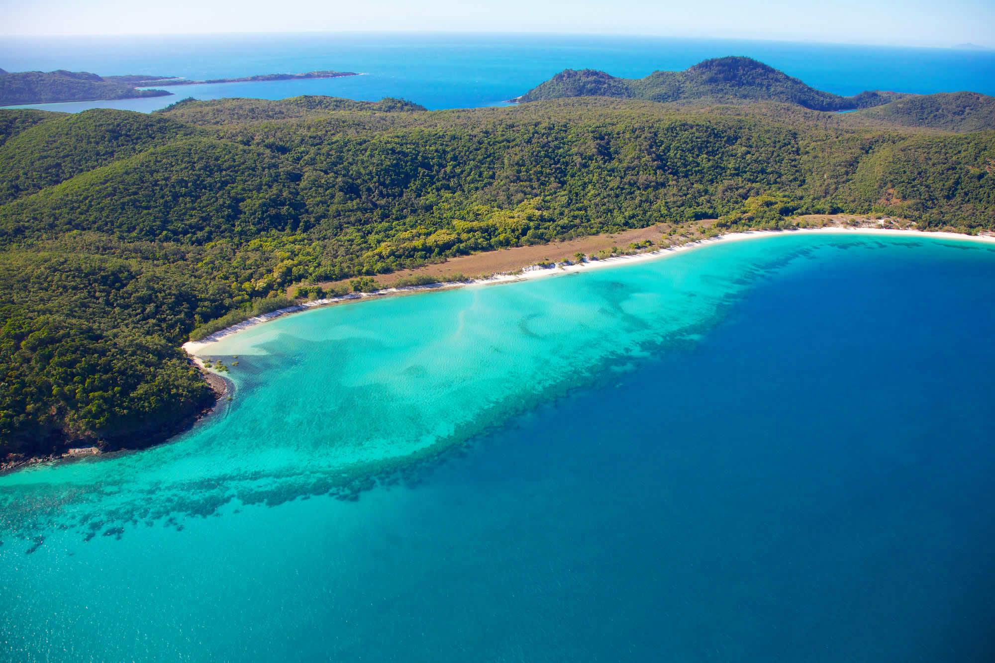 Guide to The Whitsunday Islands! Whitsundays Tour Options