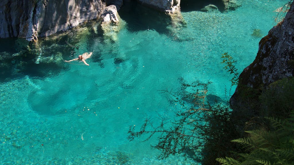 new zealand secrets - blue pools