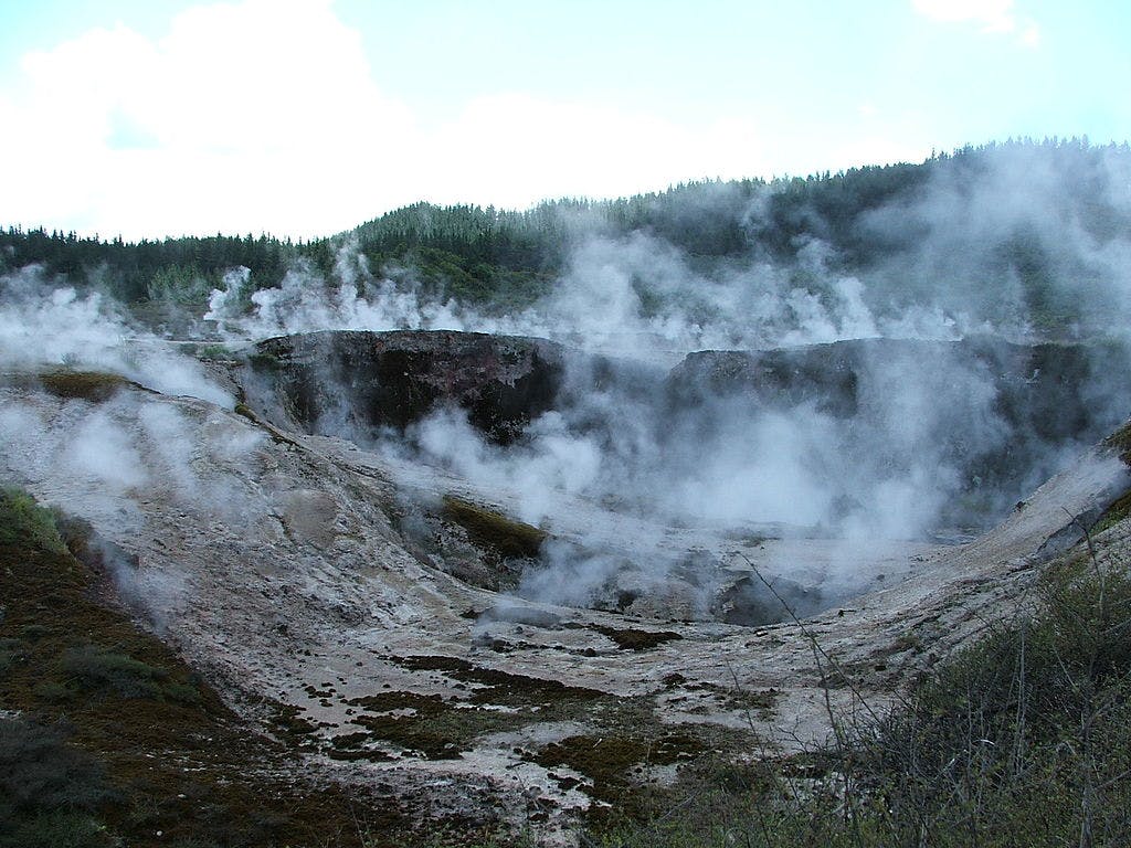 budget things to do in taupo craters of the moon