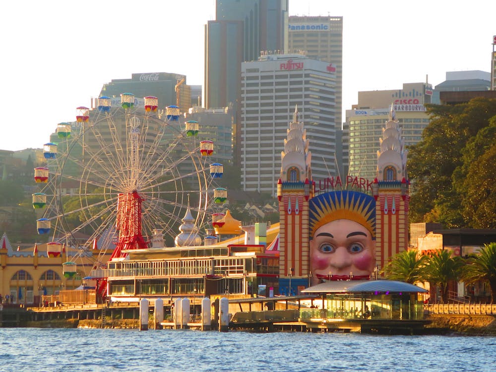 what to do in sydney for free luna park sydney