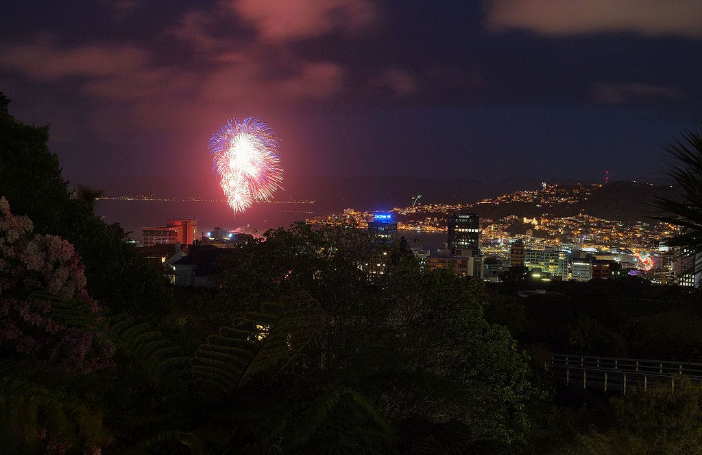 how to celebrate new years eve in new zealand