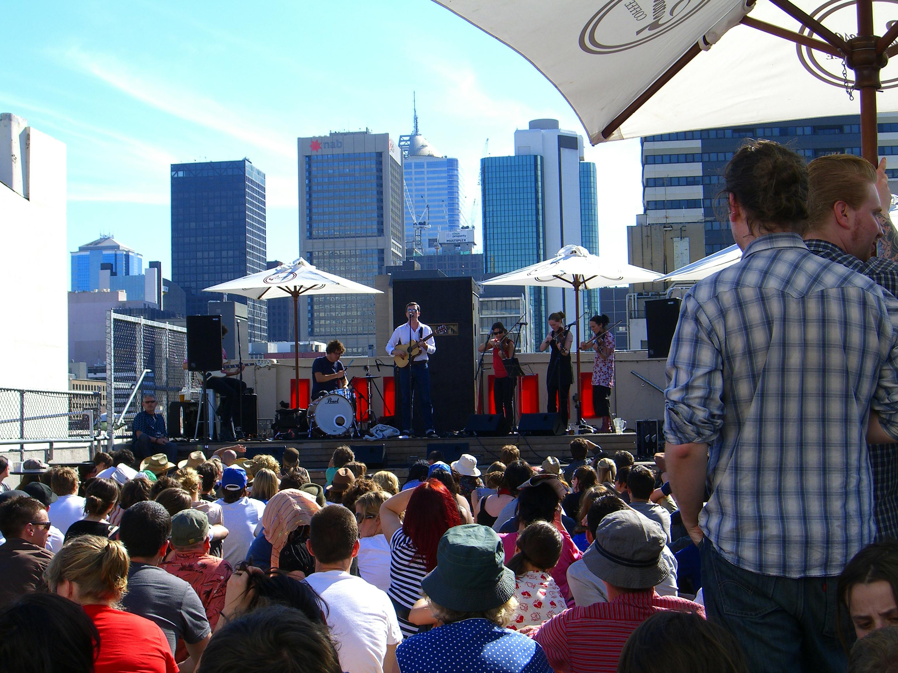 rooftop bar melbourne