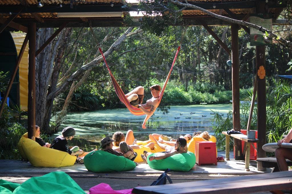 arts factory lodge things to do in byron bay