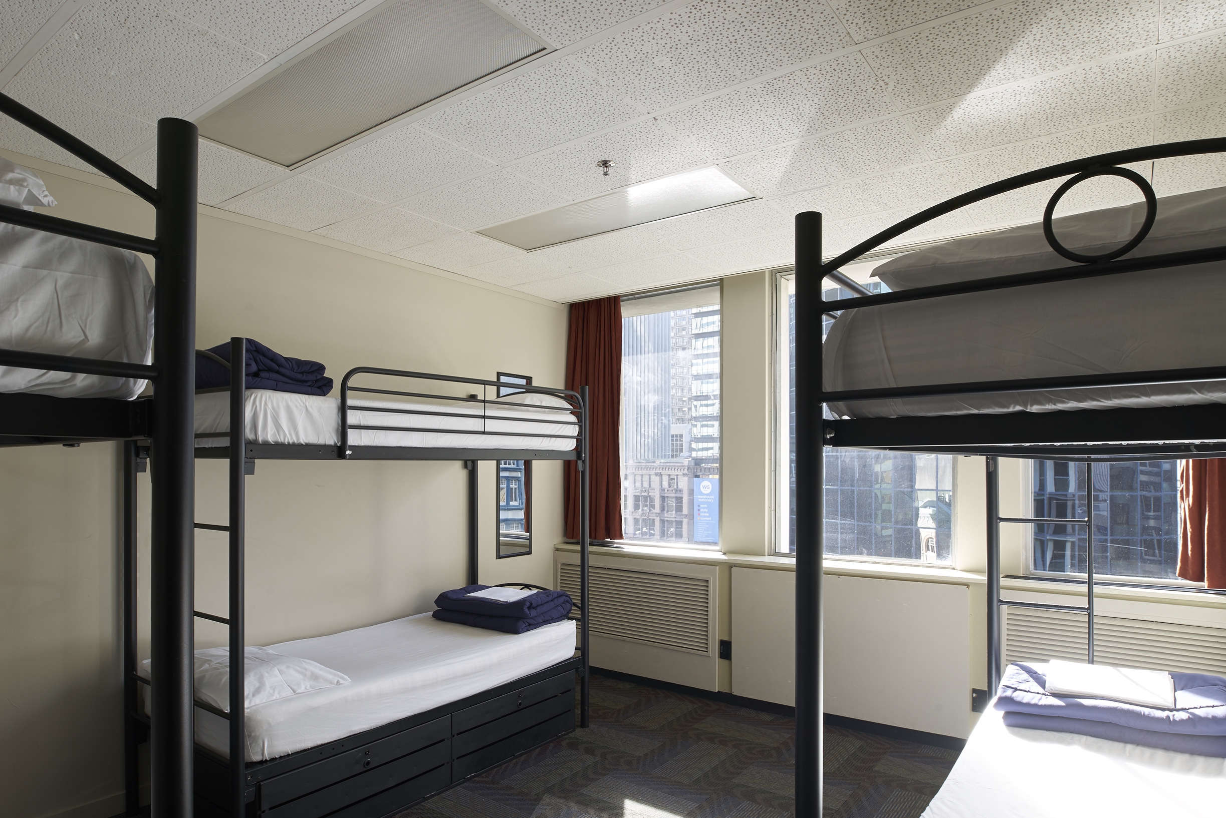 Base Backpackers Auckland Cheap, Central Hostel Auckland