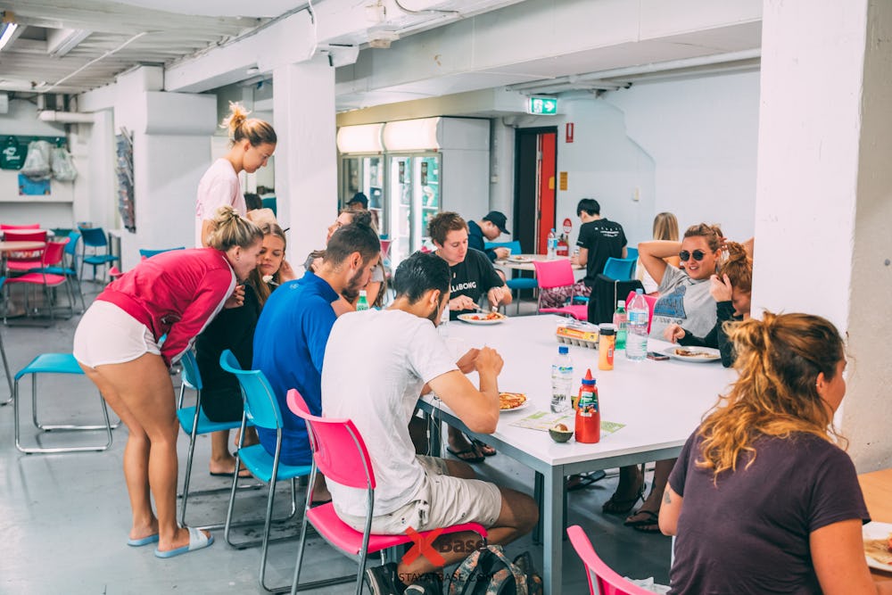 Base Backpackers Sydney Hostel Scary Canary Bar