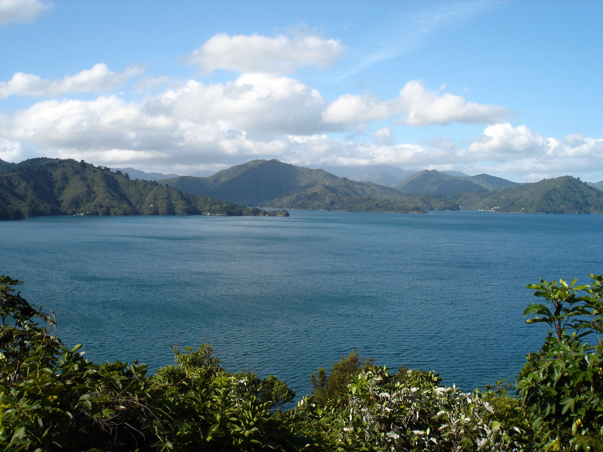 New Zealand Attractions - Best Places to Visit in Summer