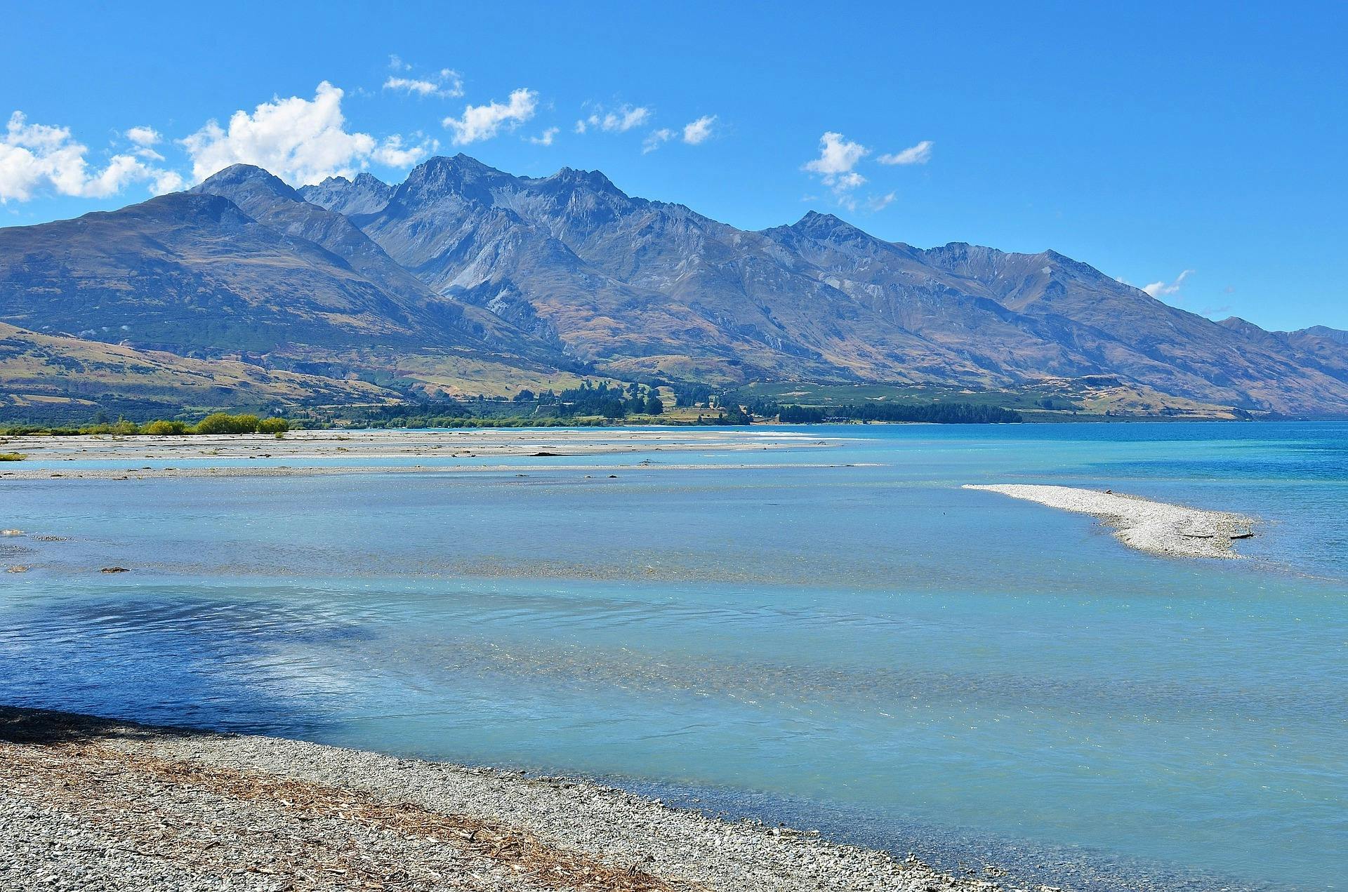 lake wakatipu