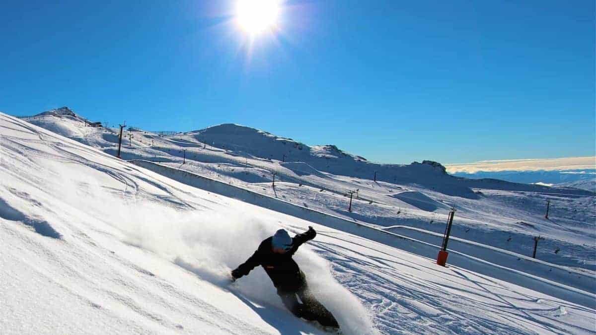 skiing in new zealand