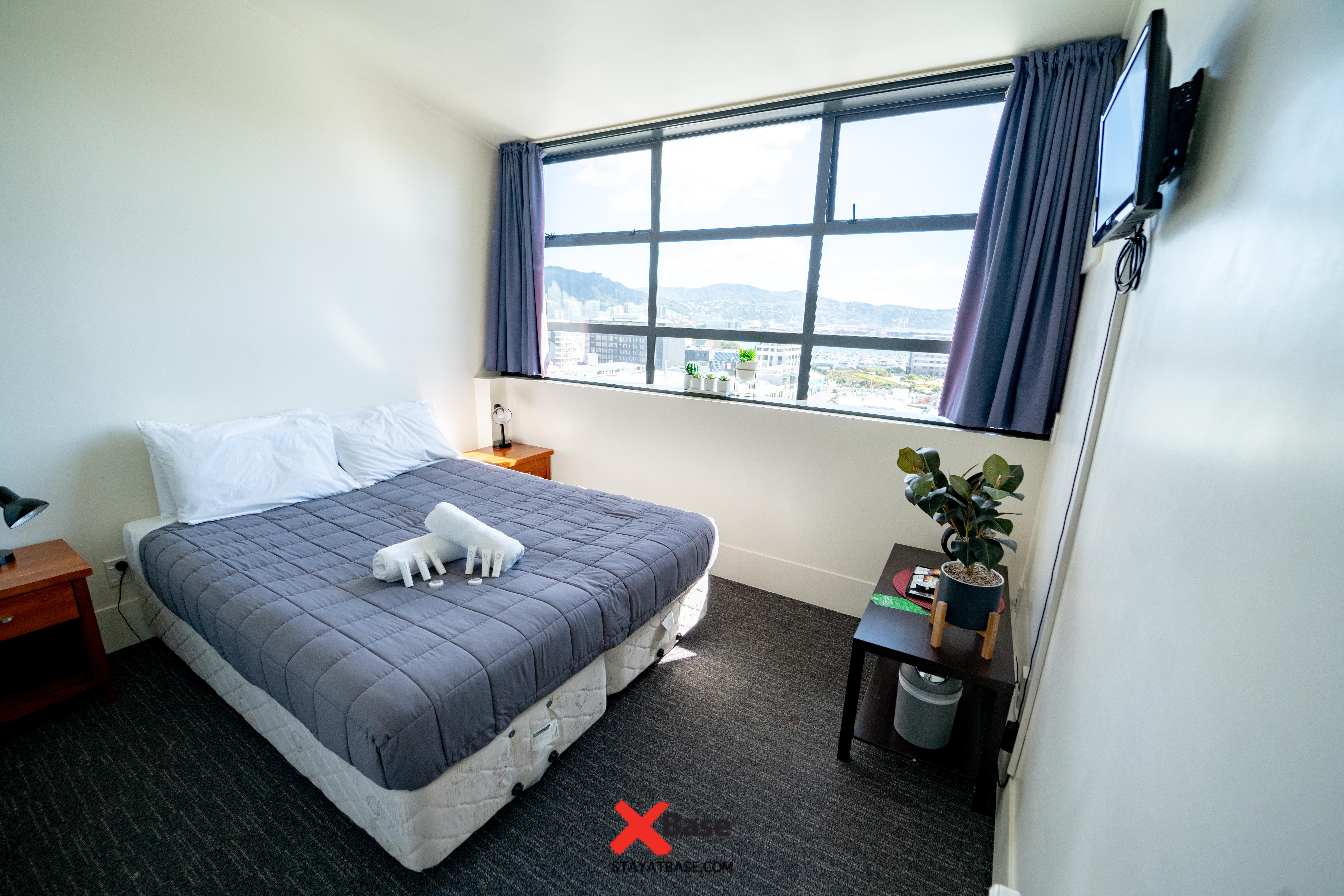 Base Backpackers Wellington Hostel, A Vibrant Atmosphere