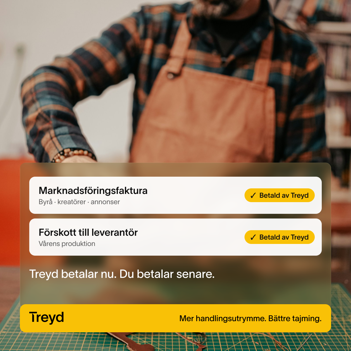 Två fakturor, en marknadsföringsfaktura och ett leverantörsförskott, båda betalda av Treyd