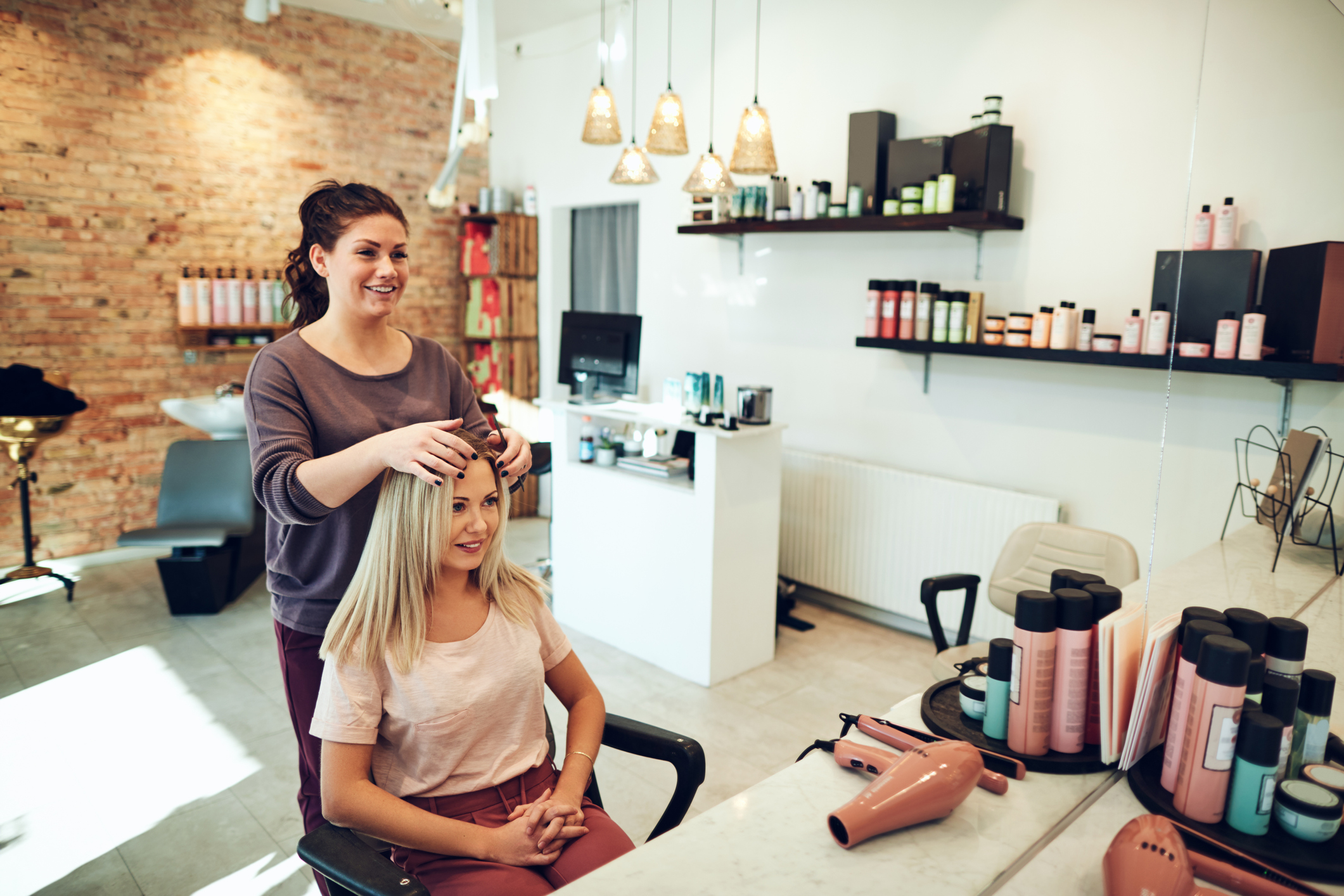 Accredited Hairdressing & Barbering Certificates | Box Hill Institute Accredited Hairdressing & Barbering Certificates | Box Hill Institute