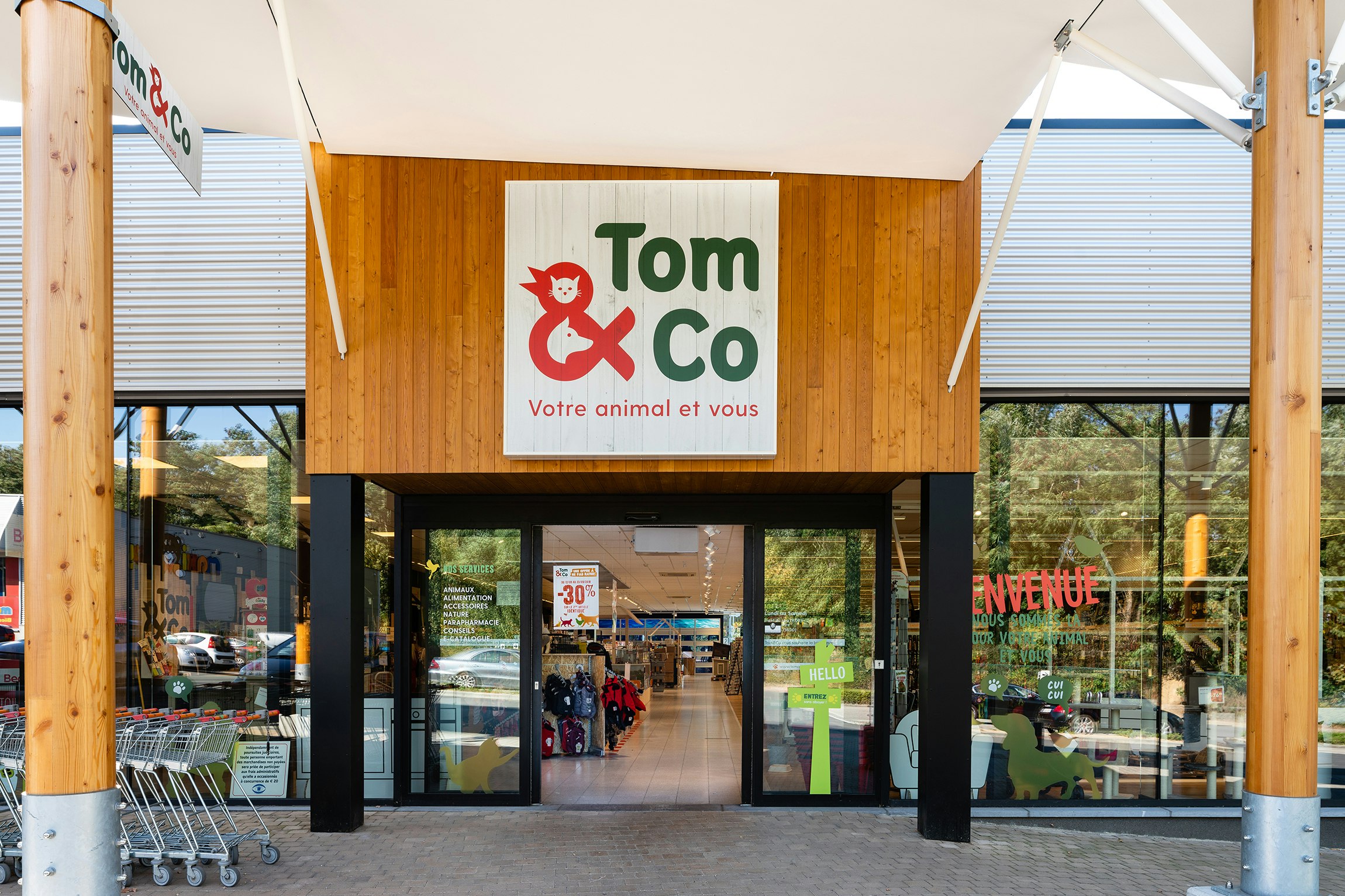 Tom&Co, branding, logo, design, store concept