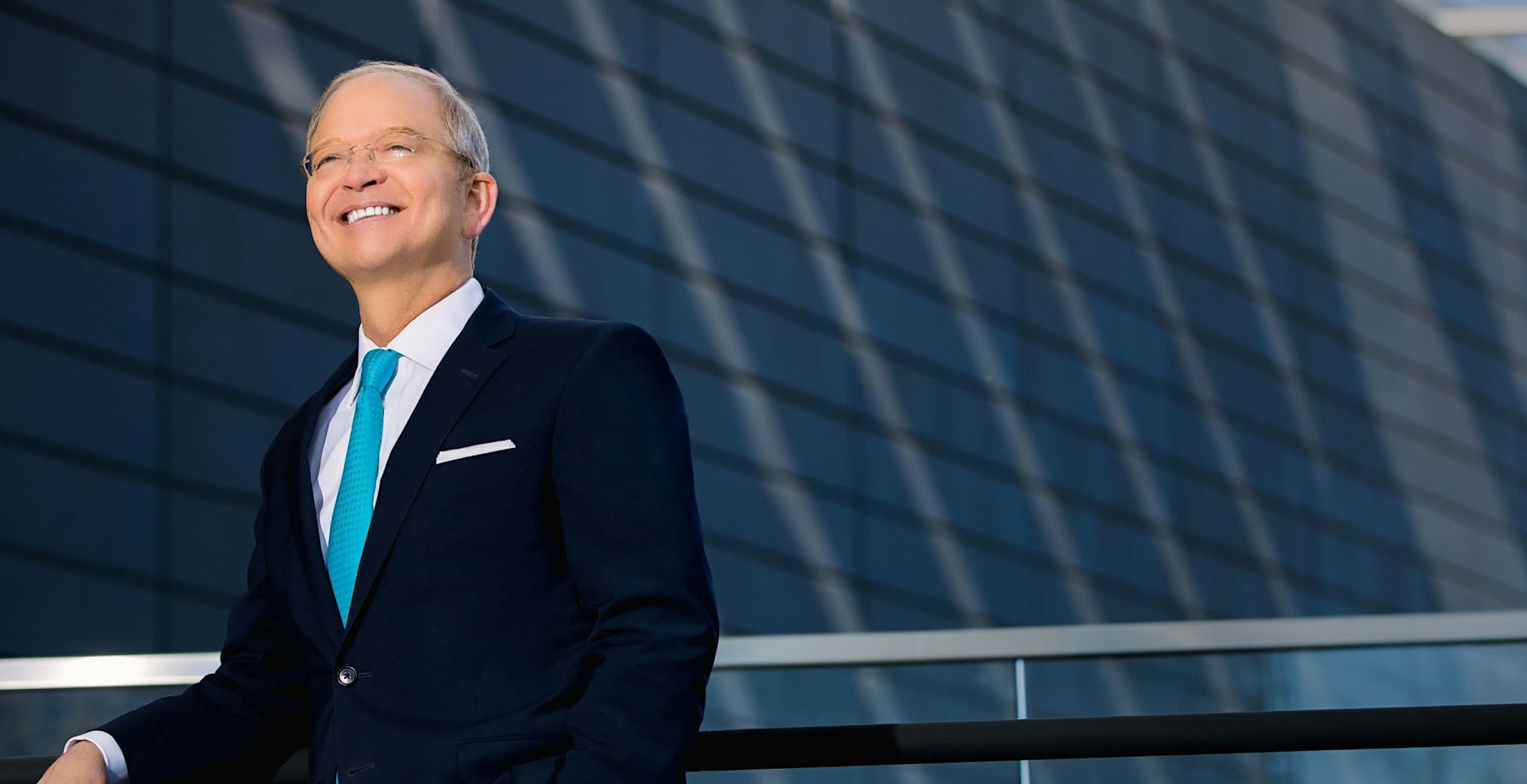 Dr. Pruitt, plastic surgeon in Dallas