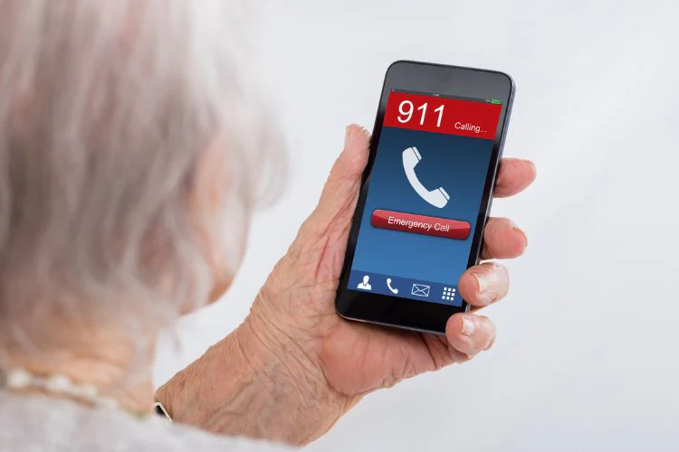 Medical alert system on phone dialing 911