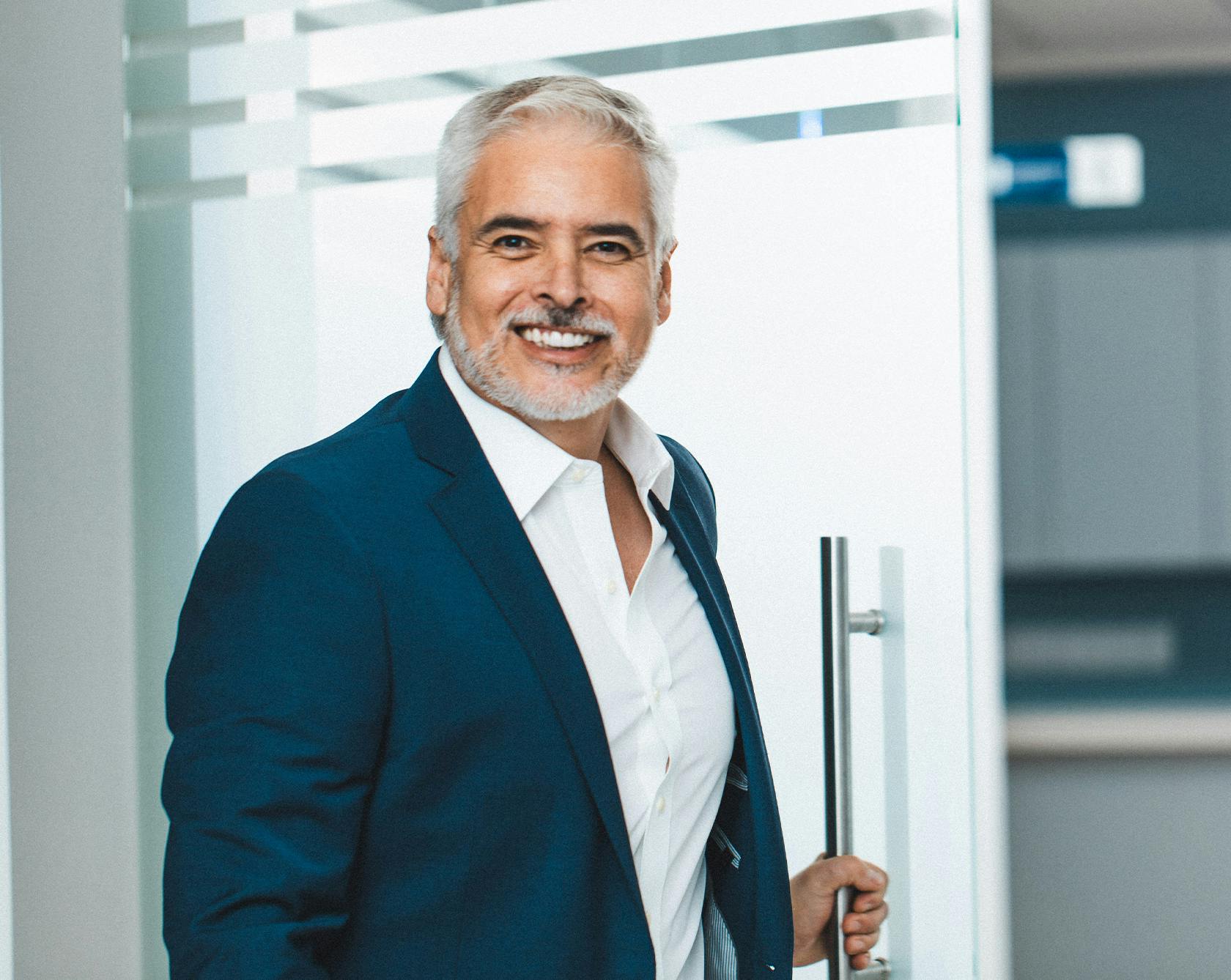 Dr. Ariel Ortiz®, bariatric surgeon in Tijuana, Mexico