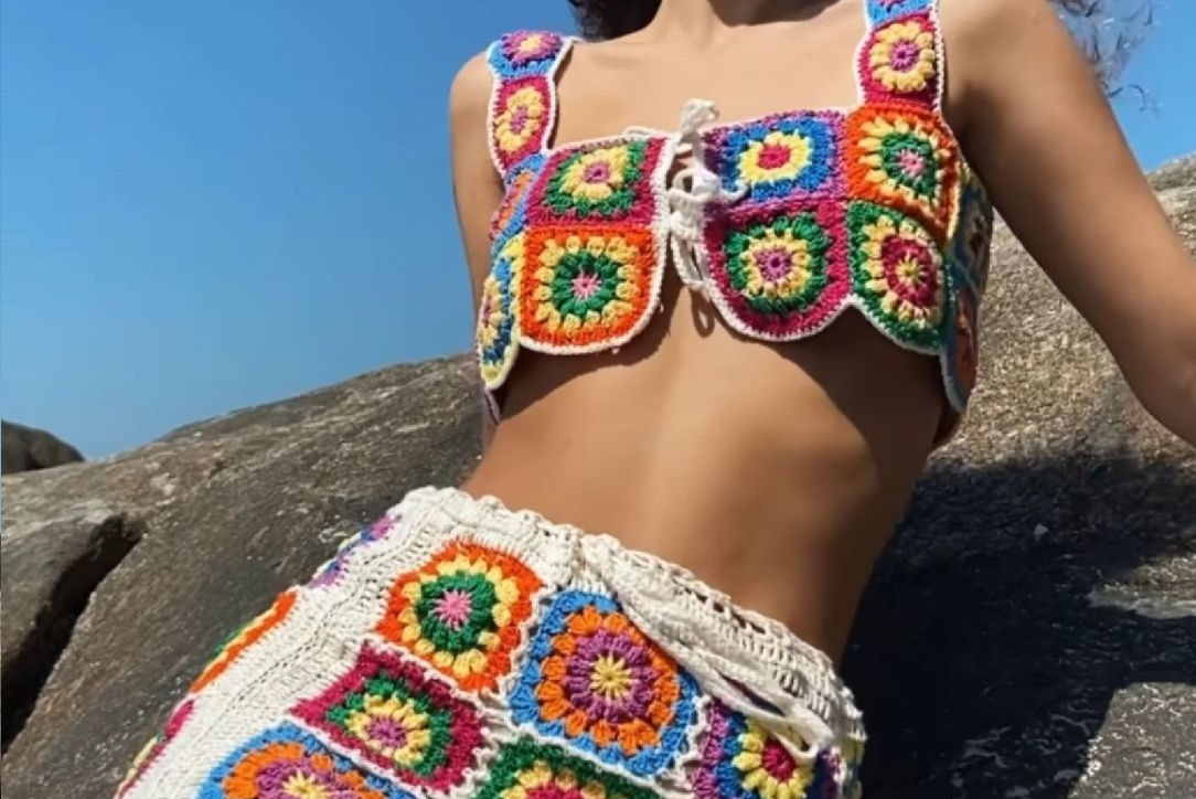 conjunto crochê colorido