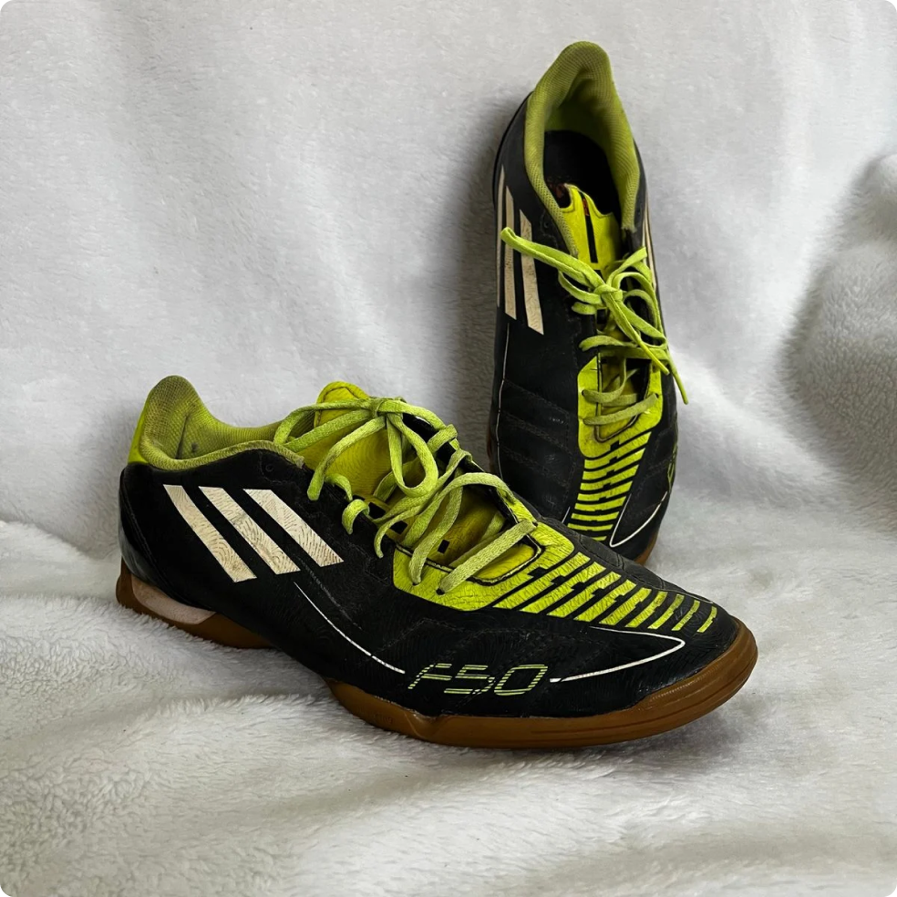 tênis esporte adidas