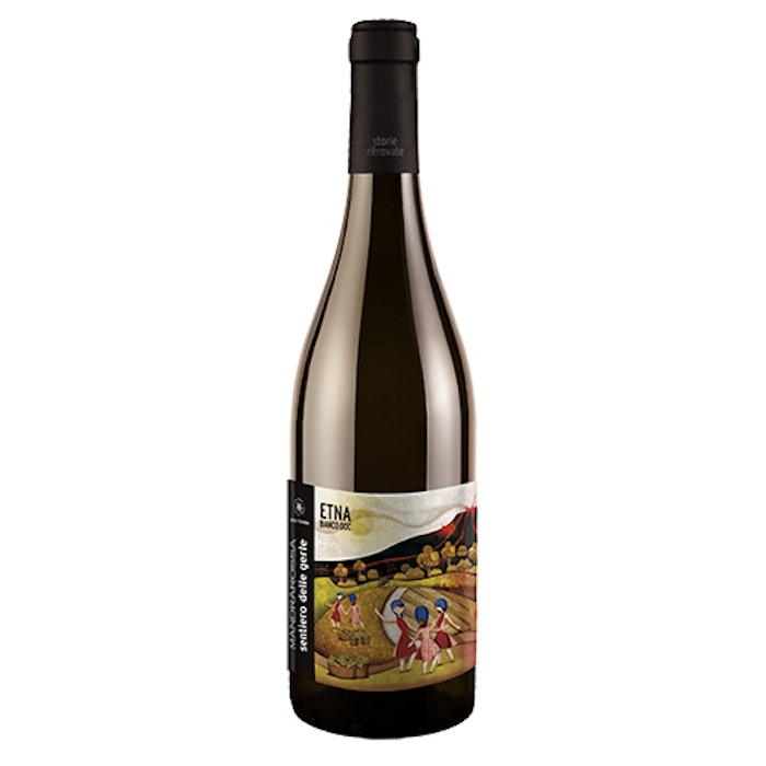 https://www.datocms-assets.com/70630/1652084255-etna_gerlebianco-noann_copia_1_1.jpg?auto=format&h=700