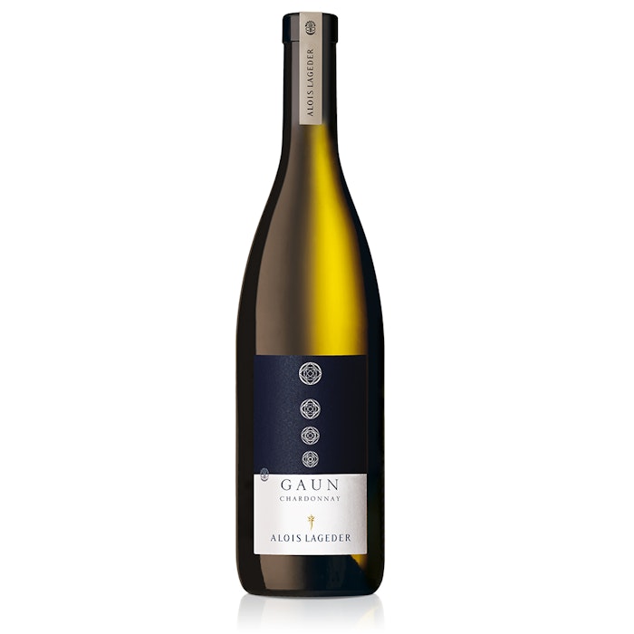 https://www.datocms-assets.com/70631/1655912325-2020-gaun-chardonnay.jpg?auto=format&h=700