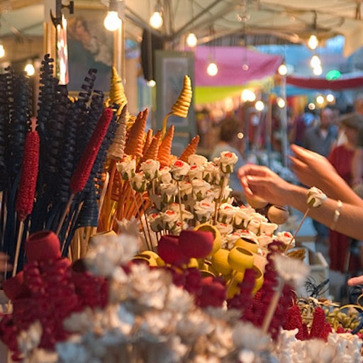 Open «Wooden flowers» Thumbnail of the picture «Wooden flowers»