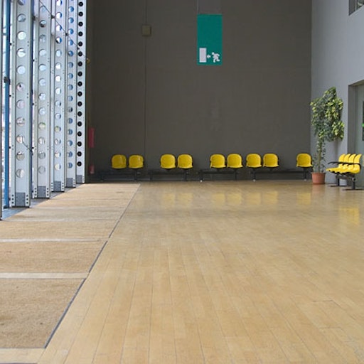 Open «While waiting» Thumbnail of the picture «While waiting»