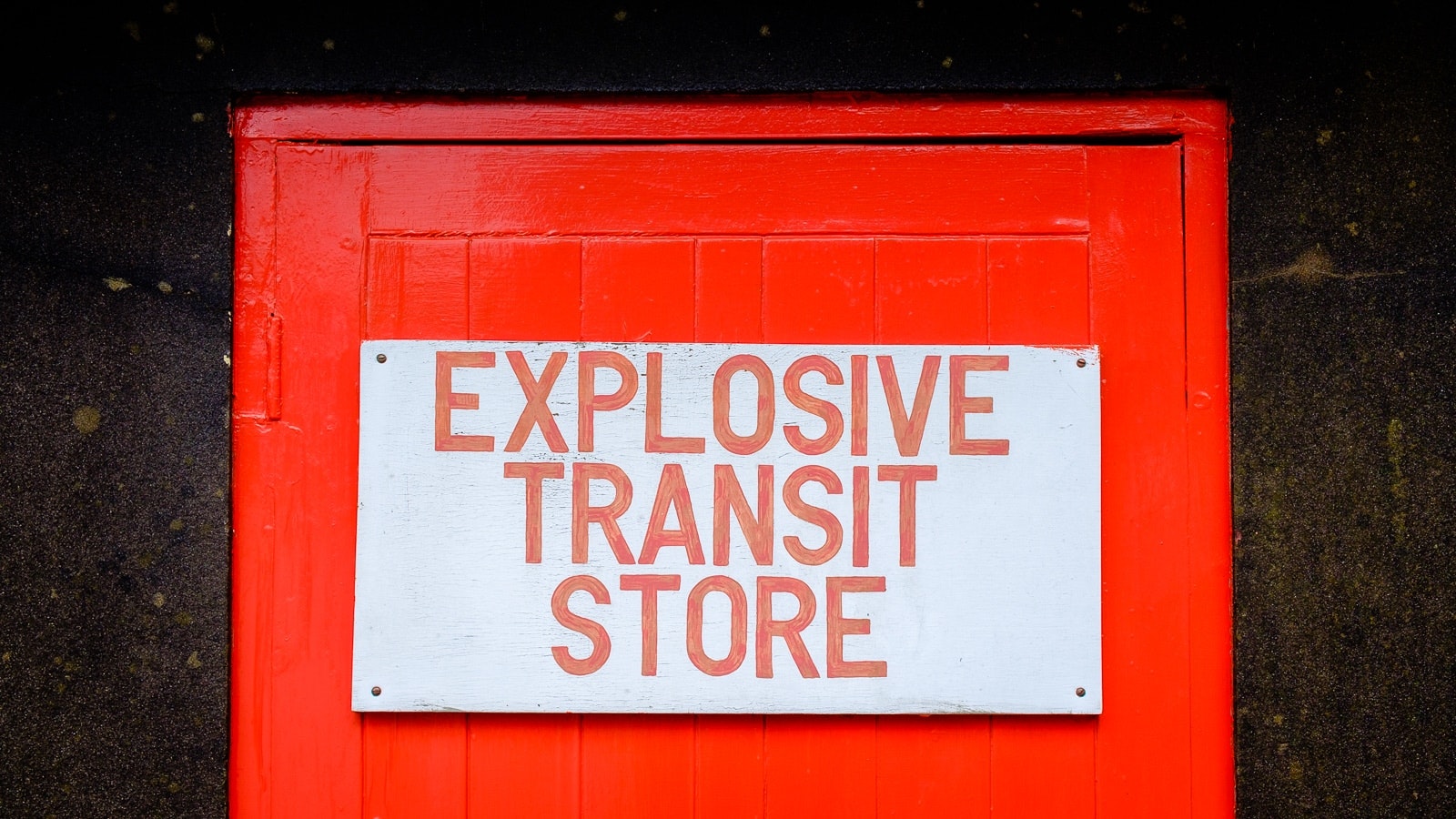 Explosive transit store