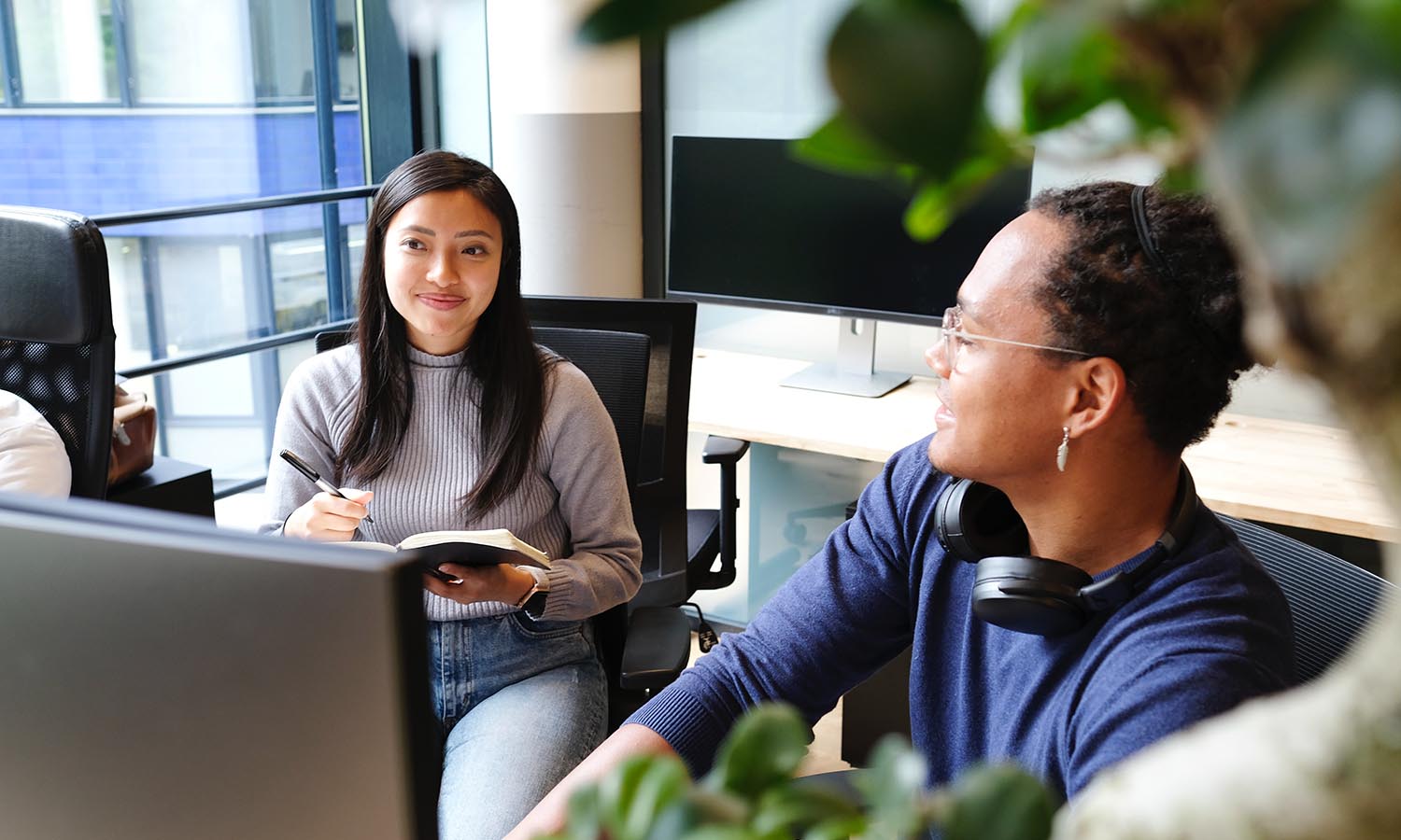 Growth vs. Correction: How To Give Feedback That Fuels Colleagues