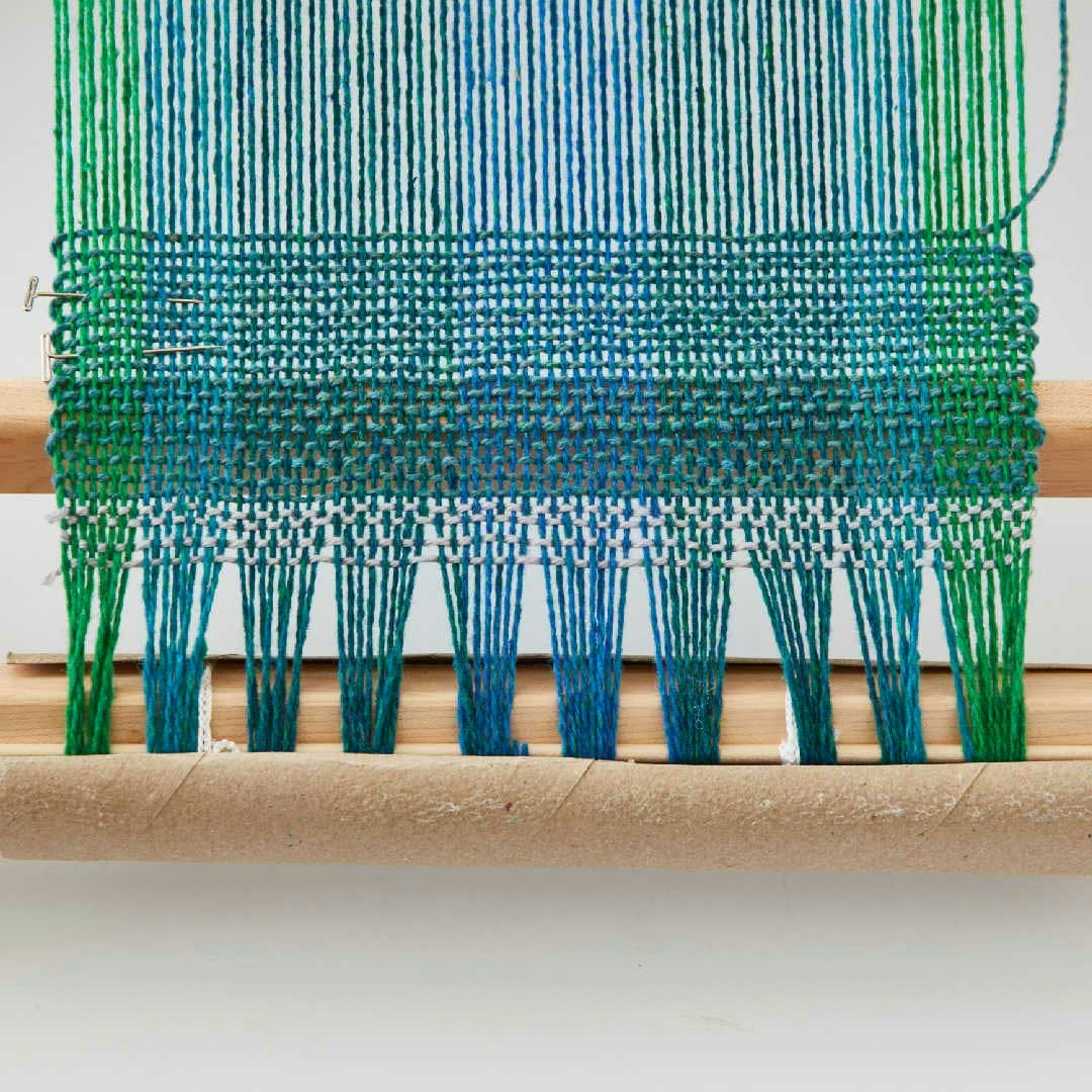 Using a Paper Towel Tube on a Rigid-Heddle Loom