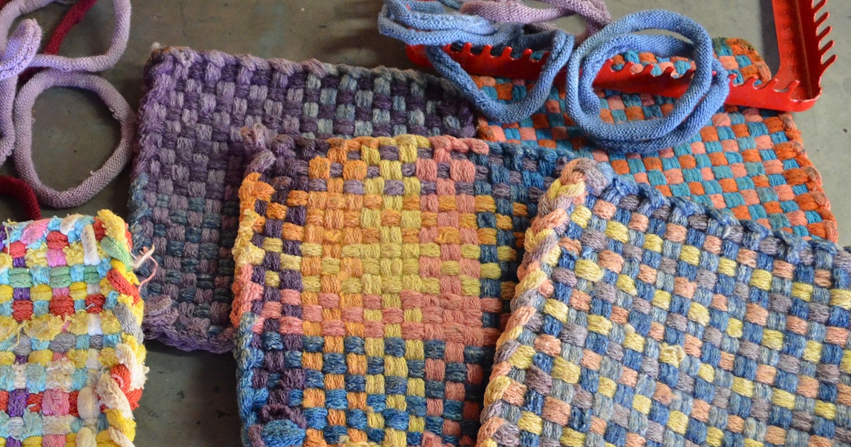 Memories are Made from Potholder Looms | Little Looms memories-are-made-from-potholder-looms-little-looms