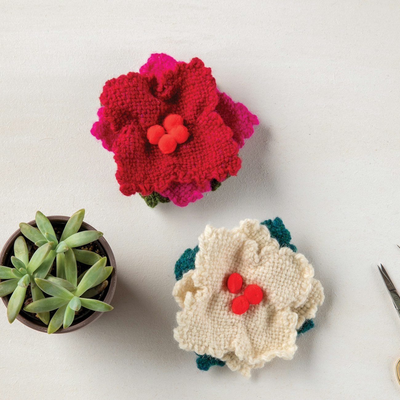 Magnolia Ornaments By Susan E. Horton from Little Looms Holiday 2020. Photography for this issue by Matt Graves, George Boe, Joe Coca, Caleb Dane Young, and Donald Scott