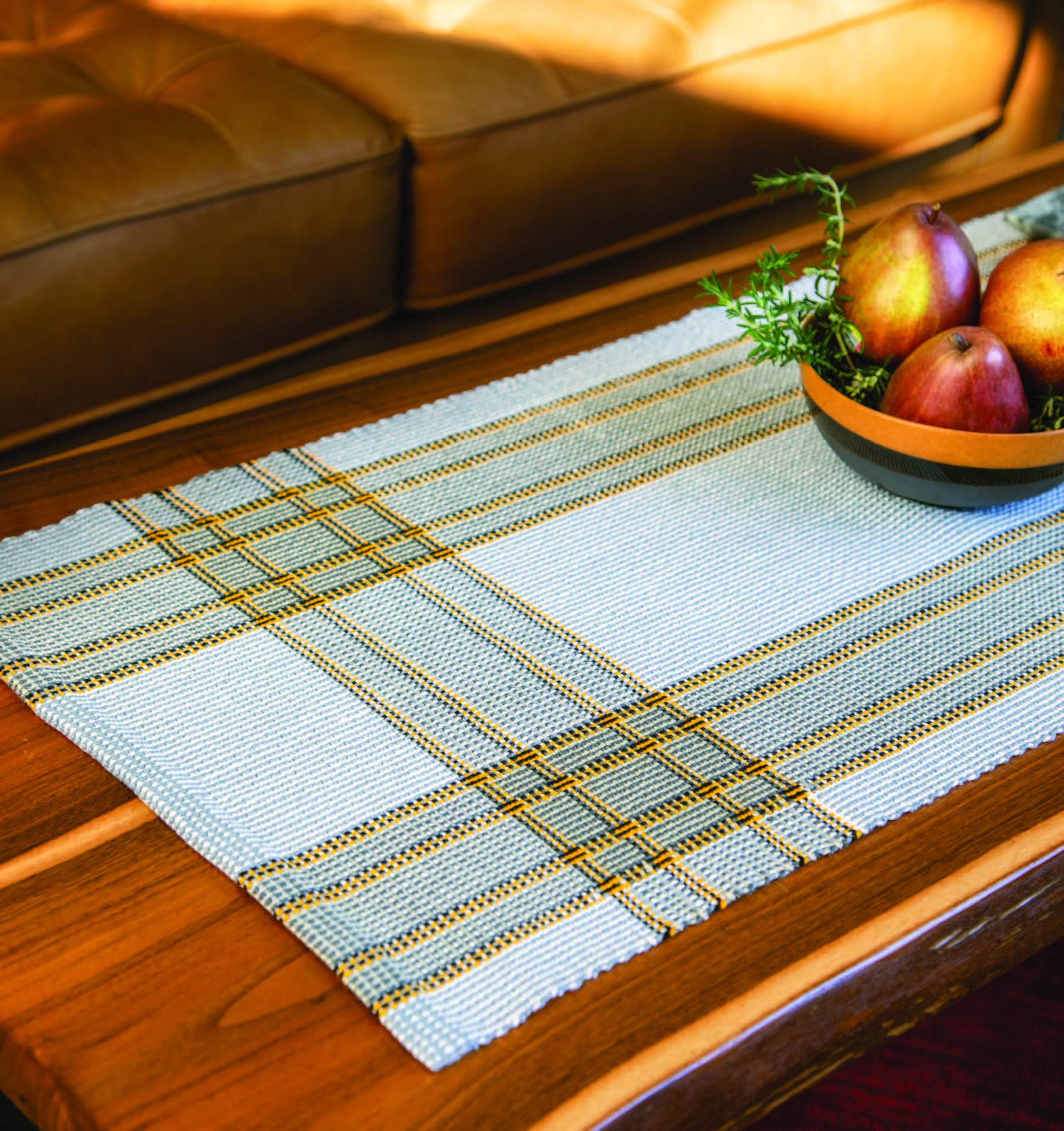 Snowy Owl Table Runner Image