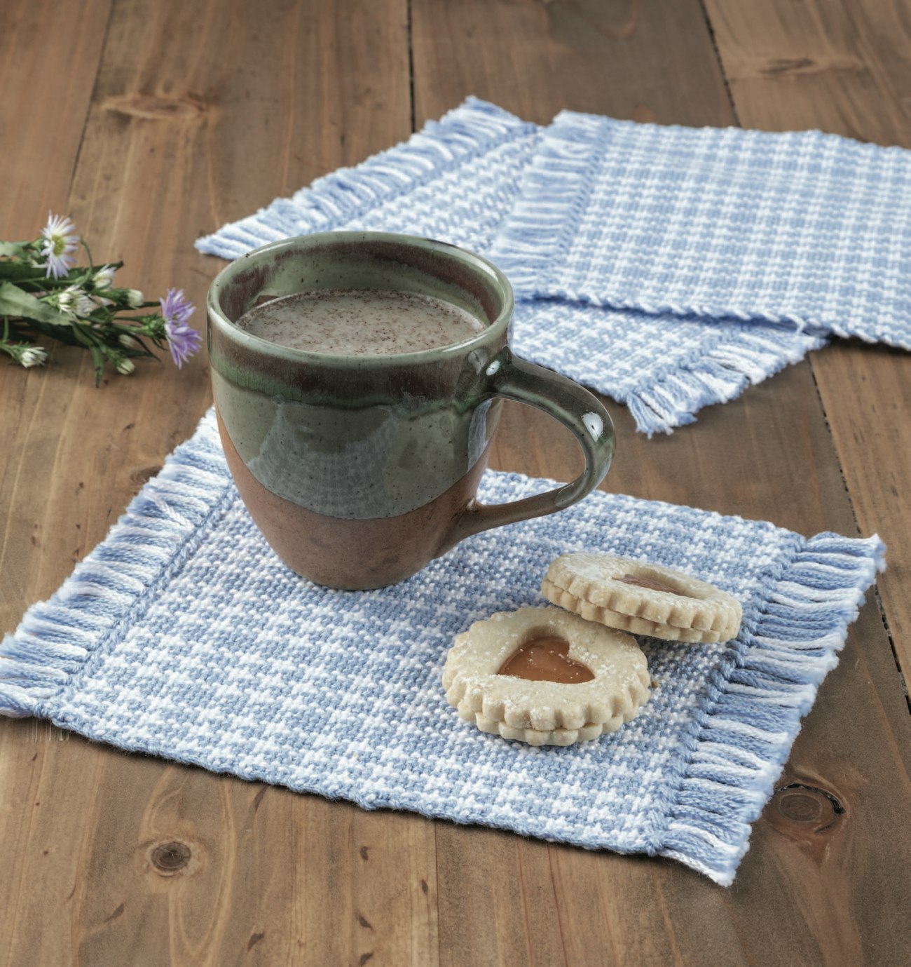 Hug in a Mug Rug by Jodi Ybarra.