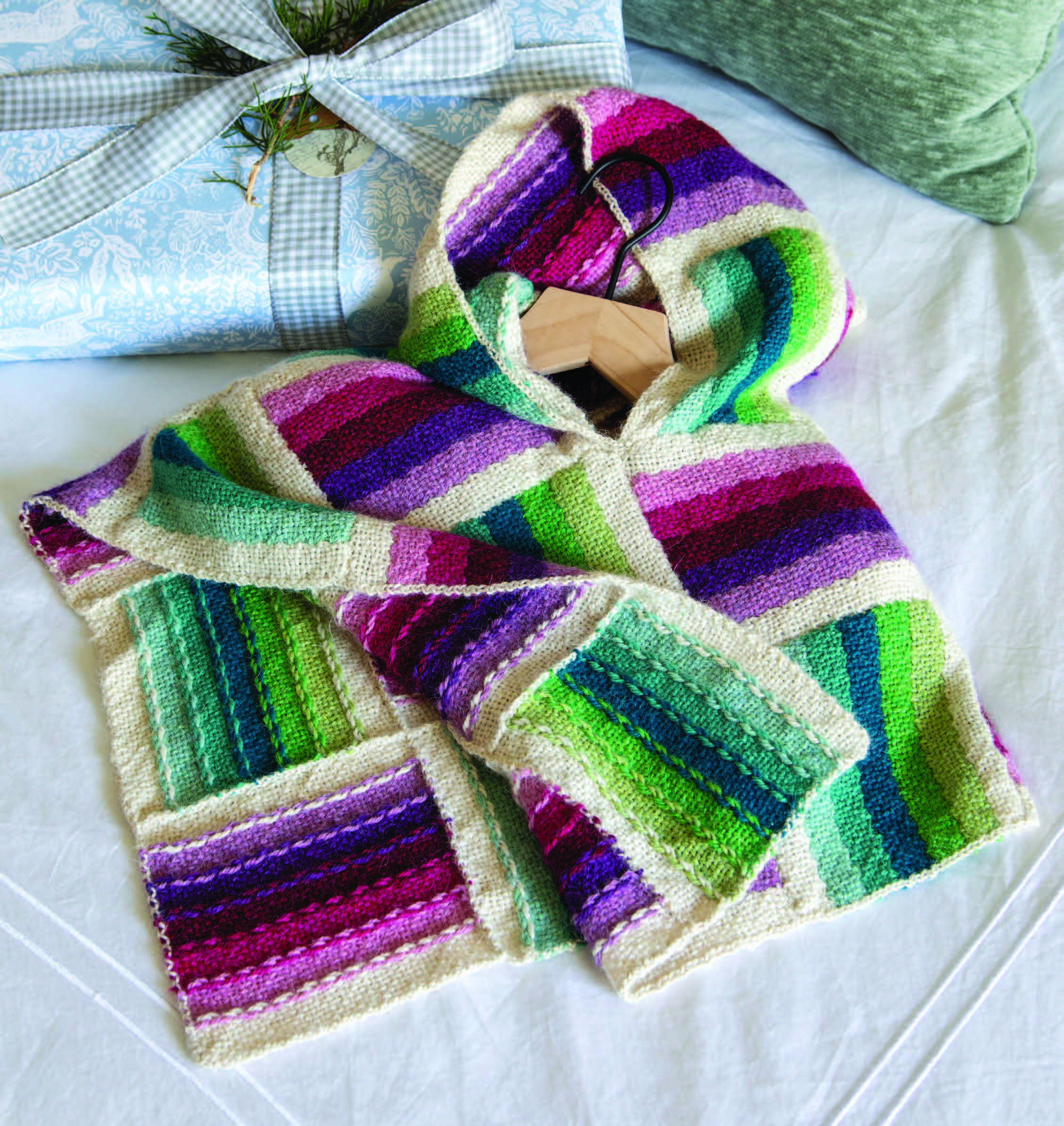 Child’s Basketweave Capelet Image