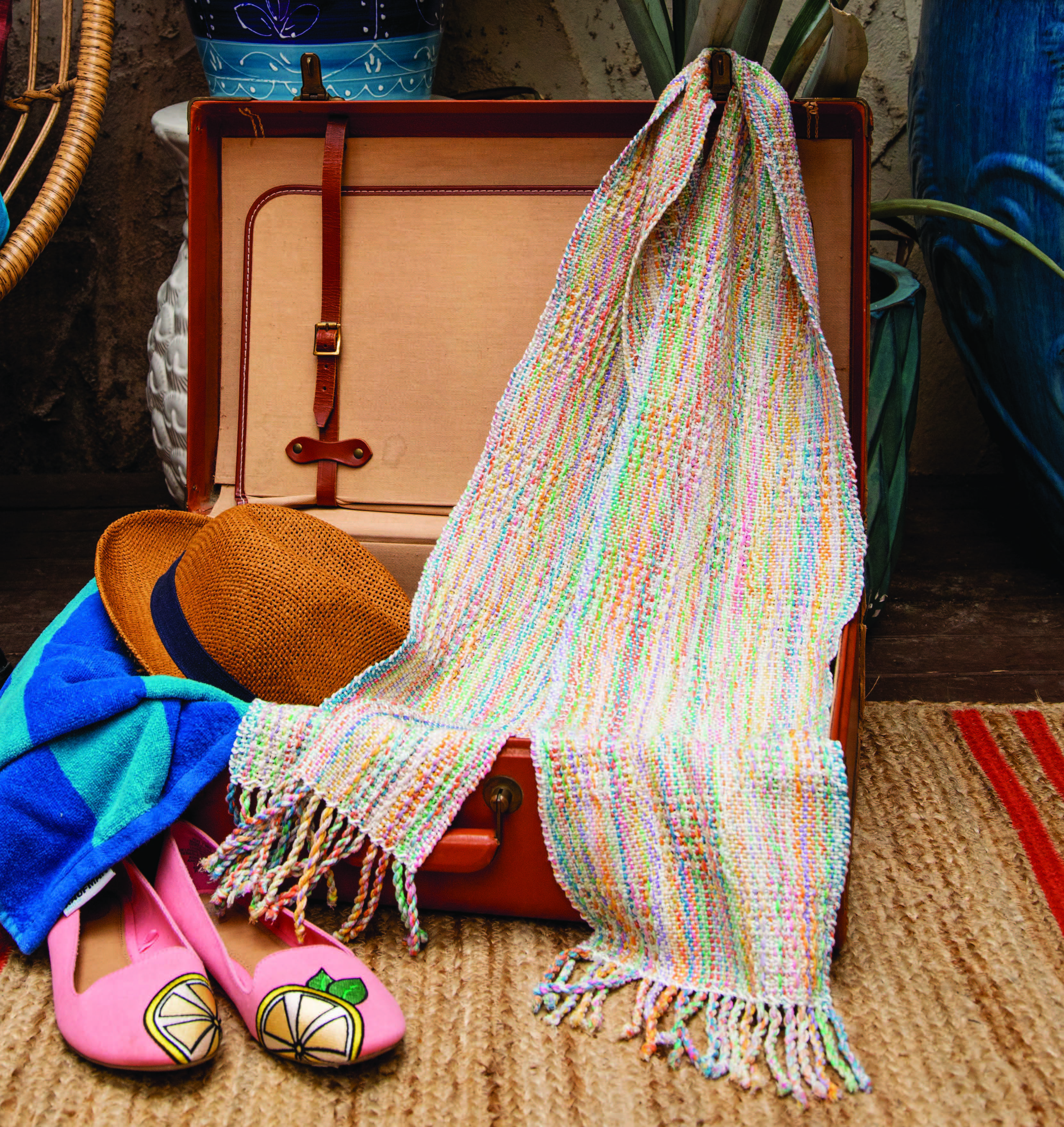 Peekaboo Scarf Image