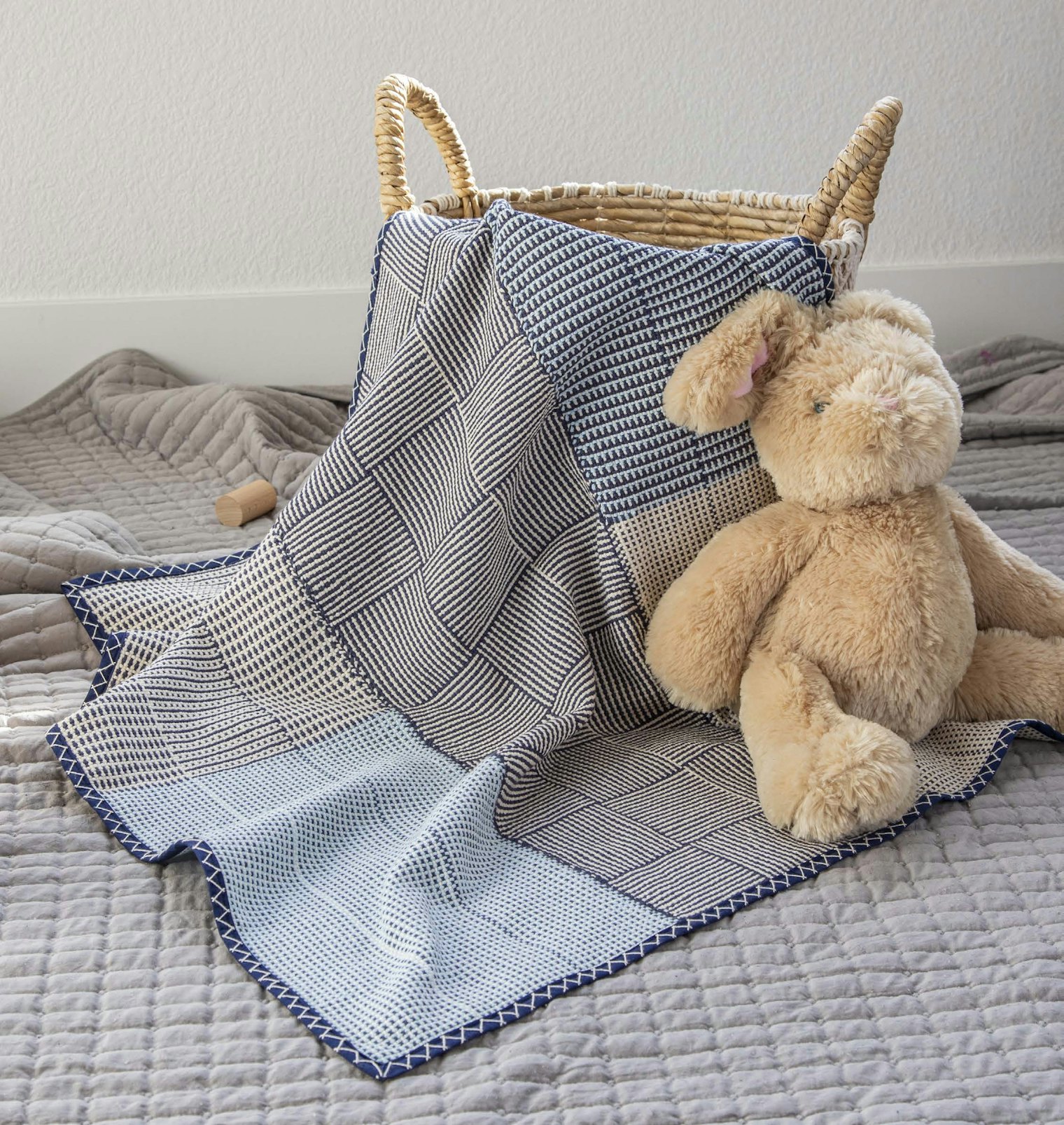 Building Blocks Blanket by Deb Essen