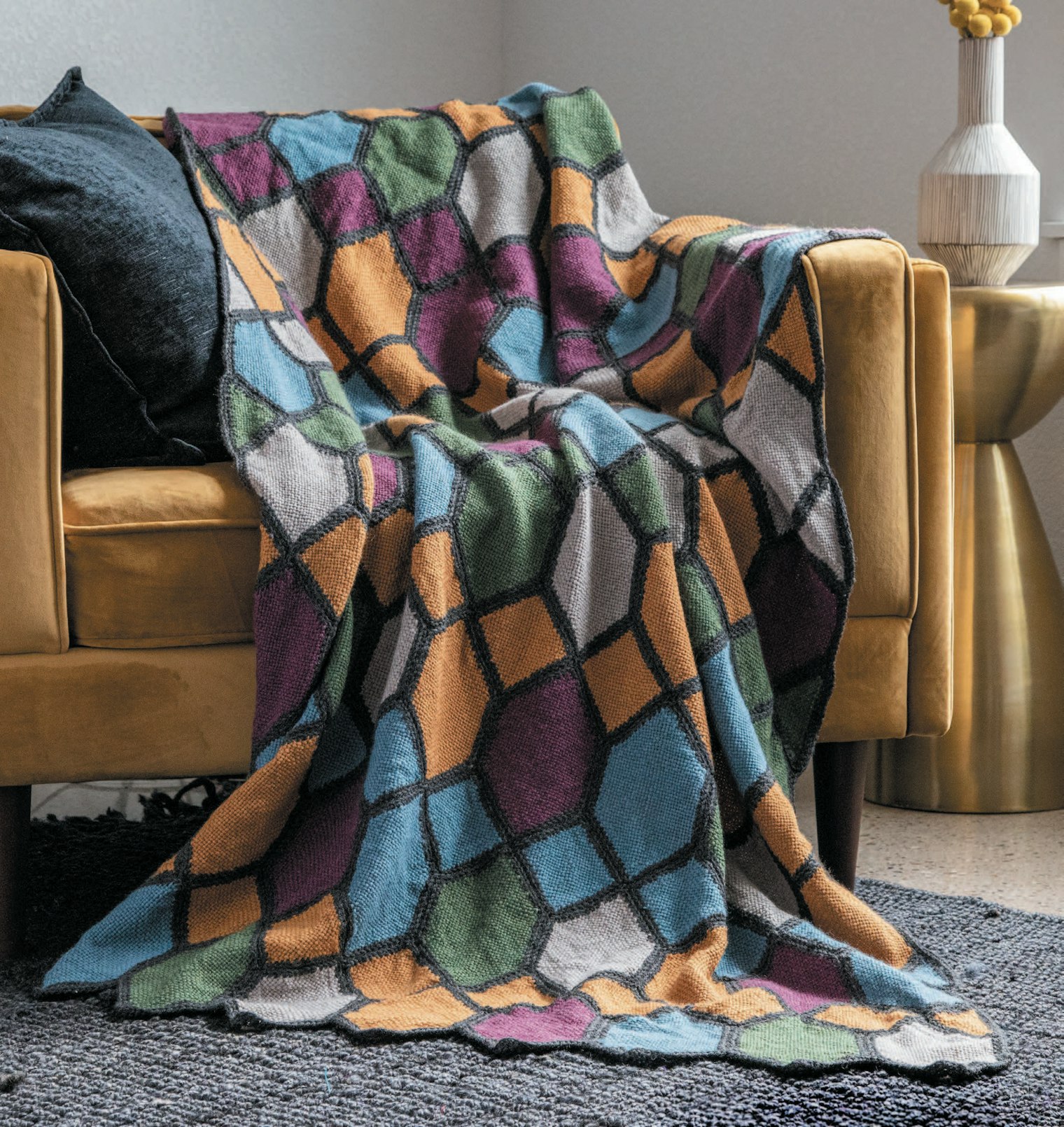 Cathedral Window Blanket by Gabi van Tassell
