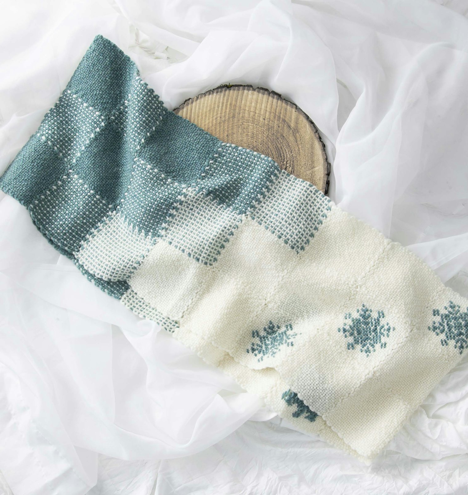 Snow Queen Snood