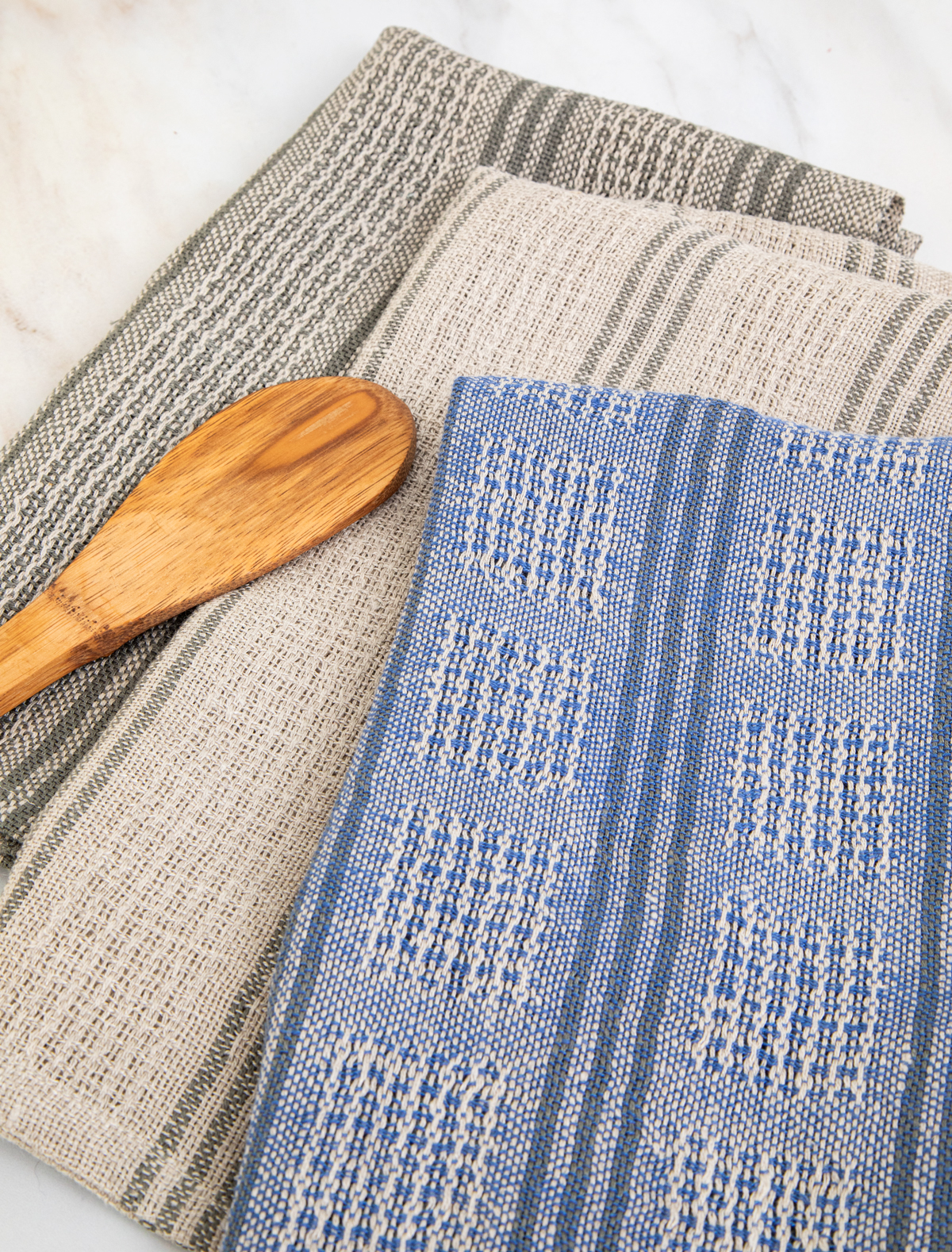Country Linen Towels Image