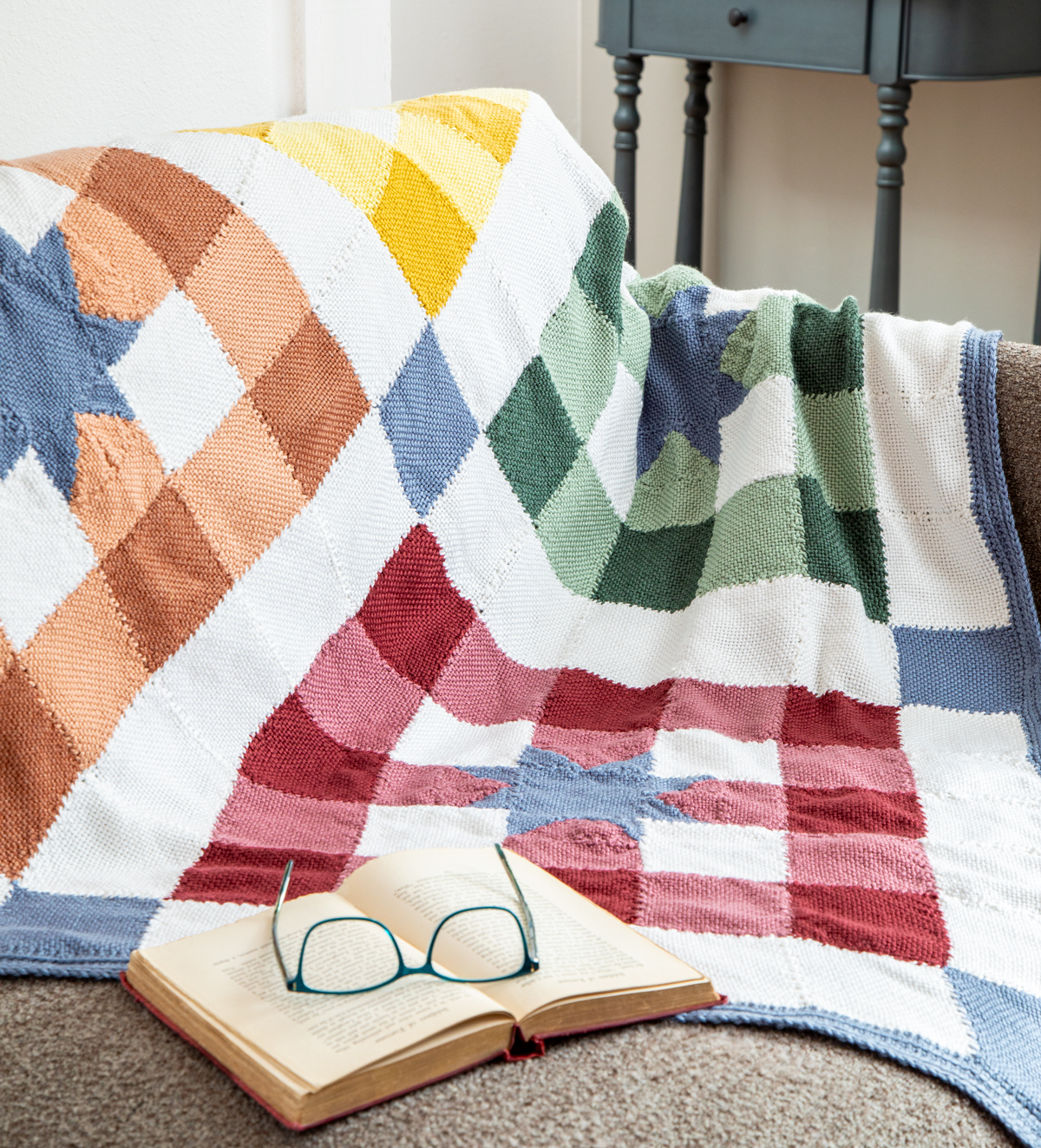 Patchwork Stars Throw Image