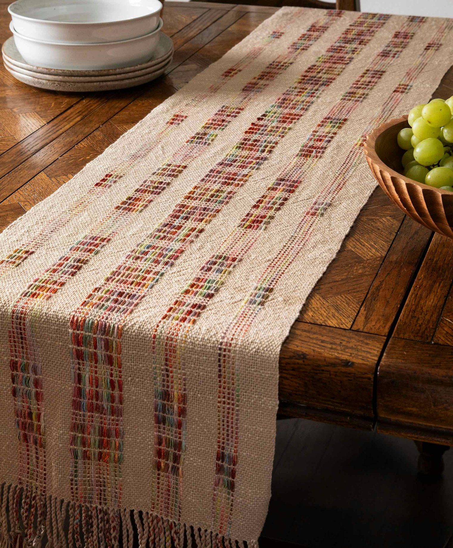 Learn how to use the Fibonacci sequence in both the warp and weft with the Dots and Dashes Runner by Dana Lutz