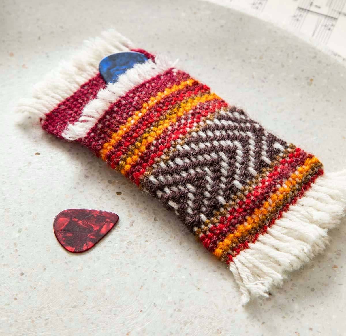 Designer Inci Koker wove her clever No-Sew Pick Pocket in a single piece on a flat frame loom.