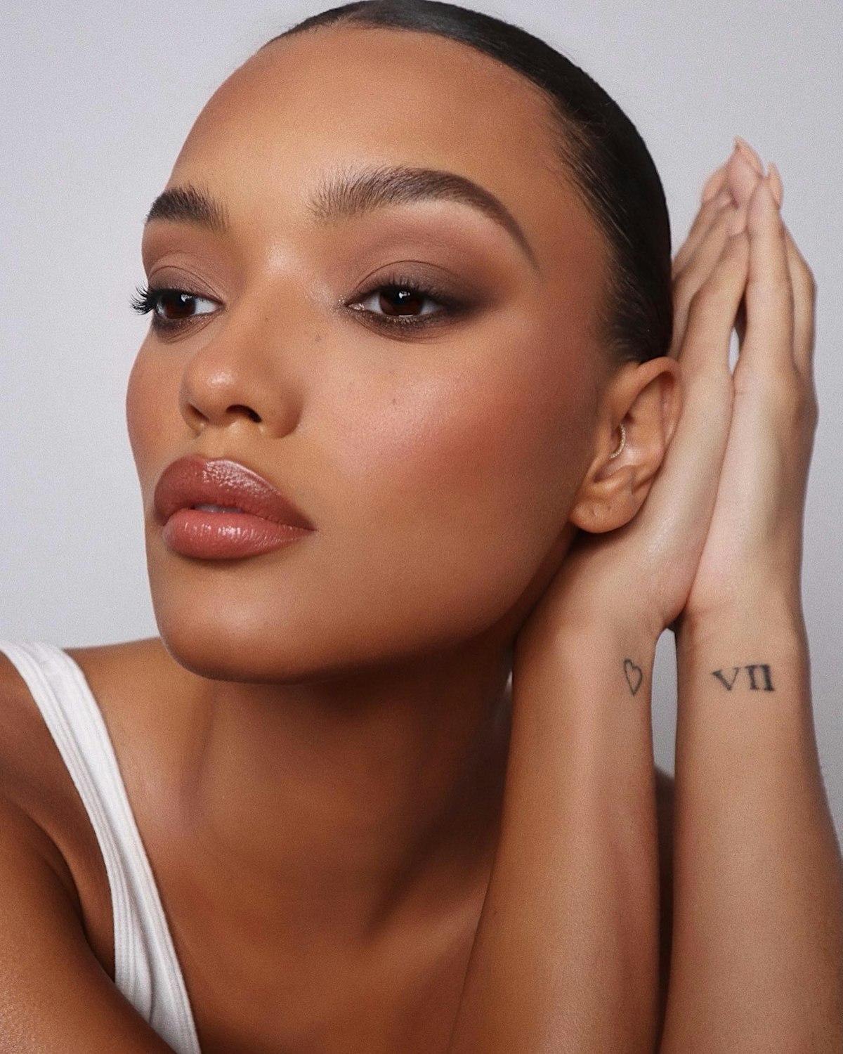 Everything You Need To Know About Lip Blushing Lip Tattoo No Injections